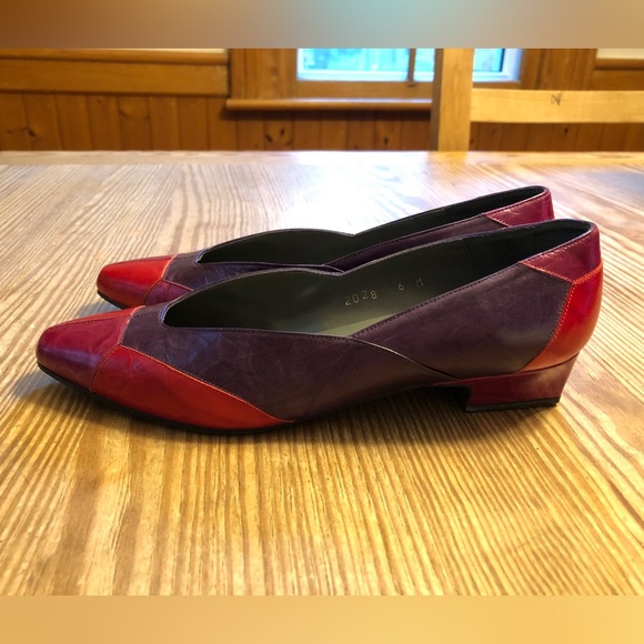 Margaret Jerrold ladies leather low block heeled pump. Size 6M. - Picture 1 of 9